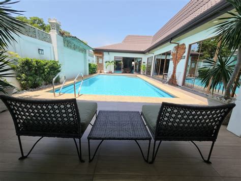 private pool for rent manila.